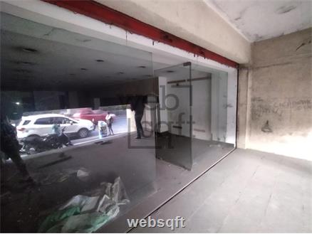 Retail showroom shop for Rent